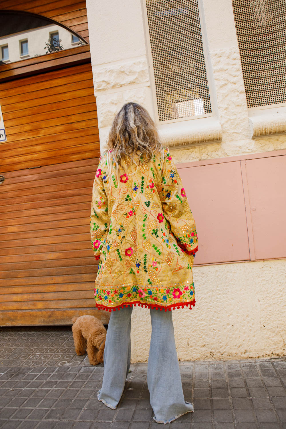 Phulkari Coat Limited Edition dorado
