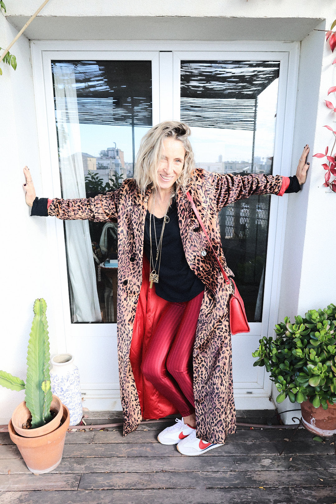 Fashion red leggings